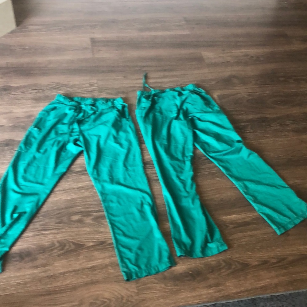 SCRUB Bottoms